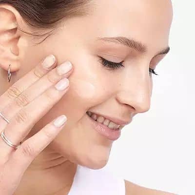 فواید رتینول برای لک صورت ، لک های پوستی ، خواص رتینول